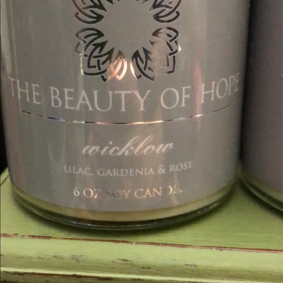 Sold*** 🎁5 6oz soy candles + - Picture 3 of 10